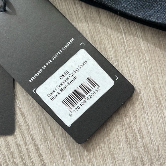 ONER ACTIVE black shorts set - Picture 6 of 6